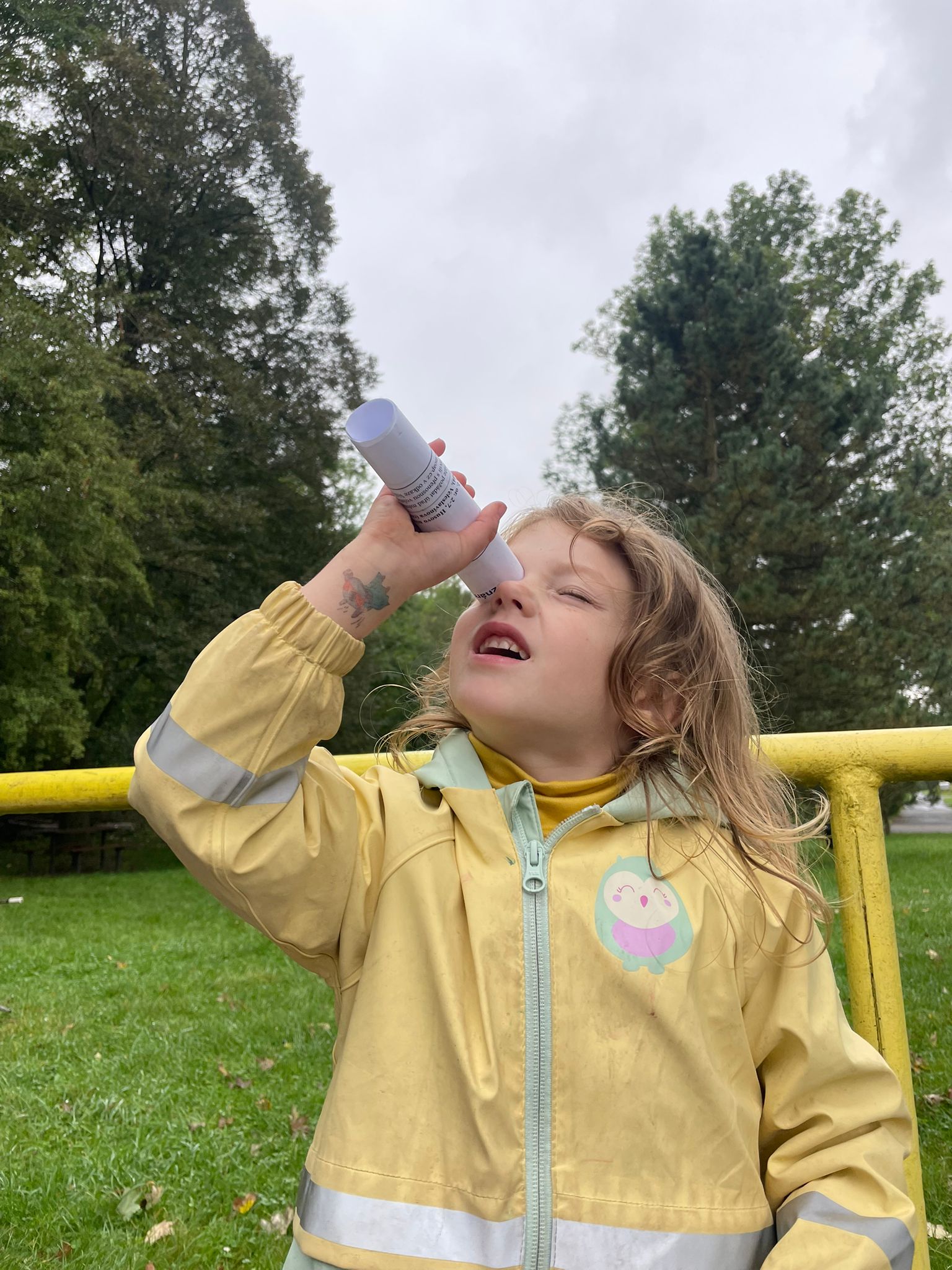 Rodinná brigáda na zahradě